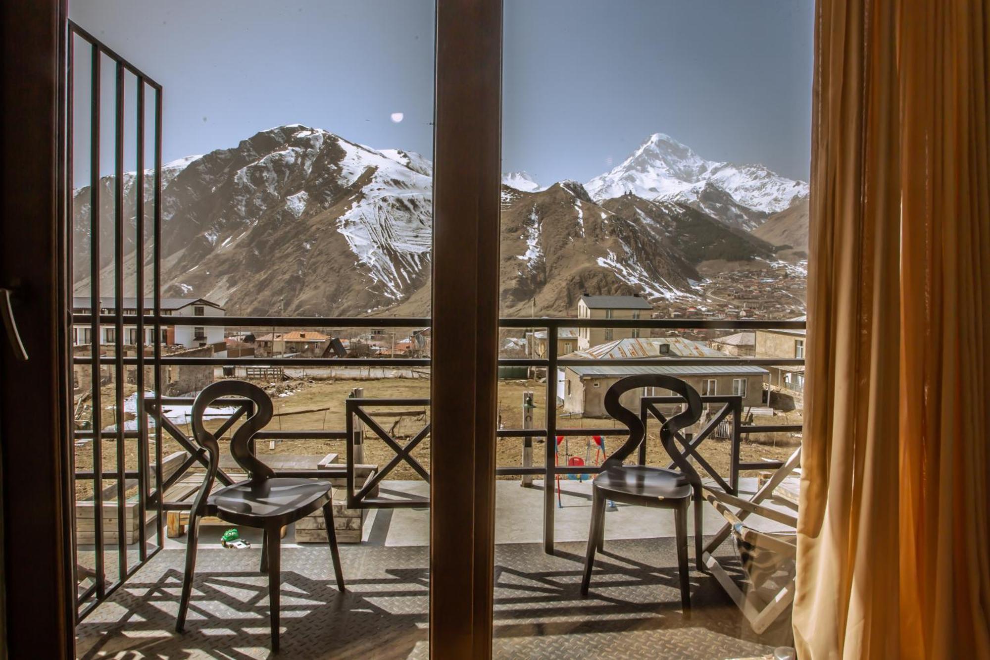 Chemodann Kazbegi Exterior photo